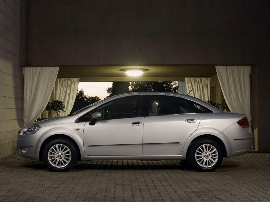  Fiat Linea 2009 года  (ZA) (фото 15 из 16)